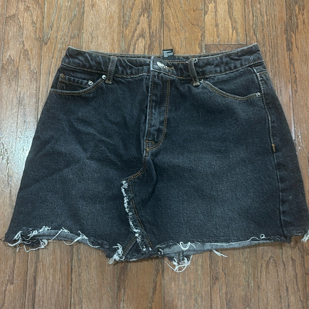 Forever 21 Grey Denim Skirt